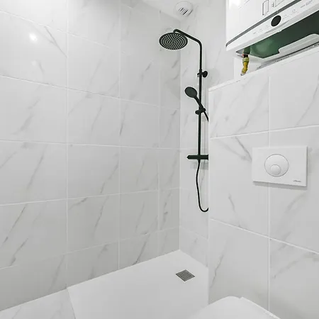 Citylodge - Spacieux 40m2 1 Ch Parking Wifi - Proche Centre & Gare