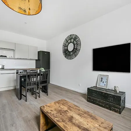 Citylodge - Spacieux 40m2 1 Ch Parking Wifi - Proche Centre & Gare Appartement *