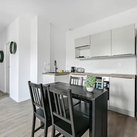 Citylodge - Spacieux 40m2 1 Ch Parking Wifi - Proche Centre & Gare Appartement