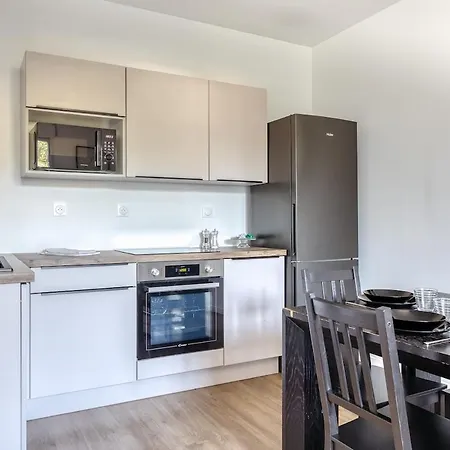 Citylodge - Spacieux 40m2 1 Ch Parking Wifi - Proche Centre & Gare Appartement *