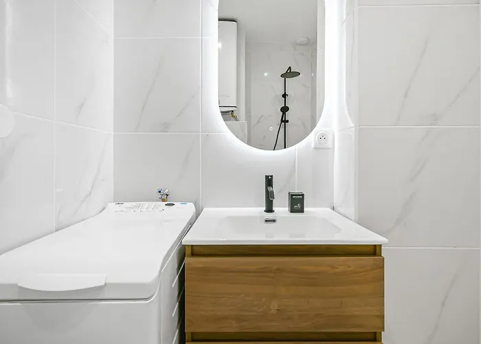 Citylodge - Spacieux 40m2 1 Ch Parking Wifi - Proche Centre & Gare Évreux