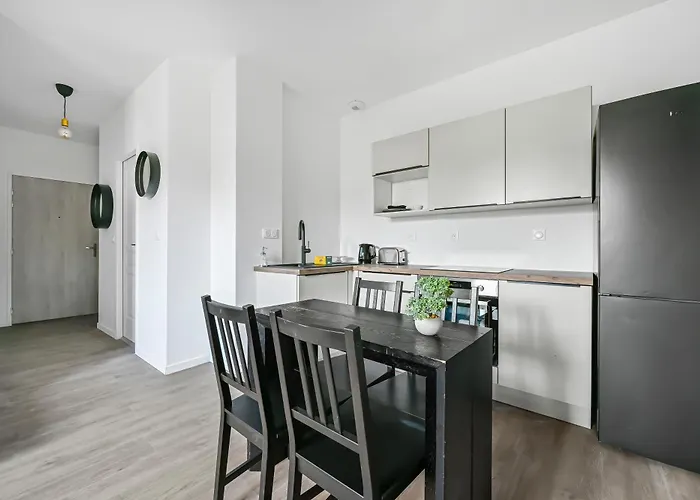 Apartment Citylodge - Spacieux 40m2 1 Ch Parking Wifi - Proche Centre & Gare